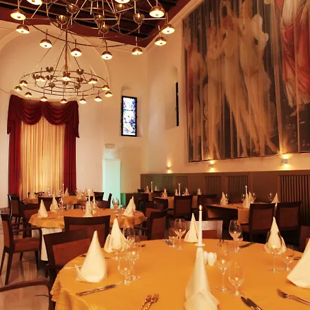Convent - Hotel&resort Adria 4*