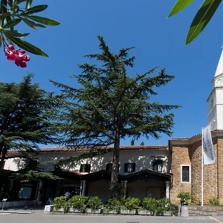 Convent - & Adria Ankaran