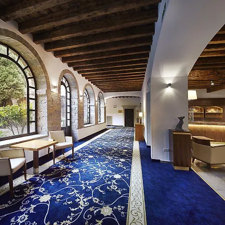 Convent - & Adria Hotel 4*