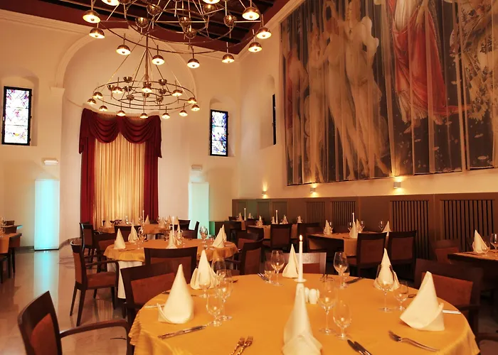 Convent - Hotel&resort Adria 4*