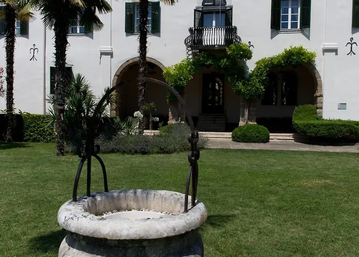 Convent - & Adria 4*